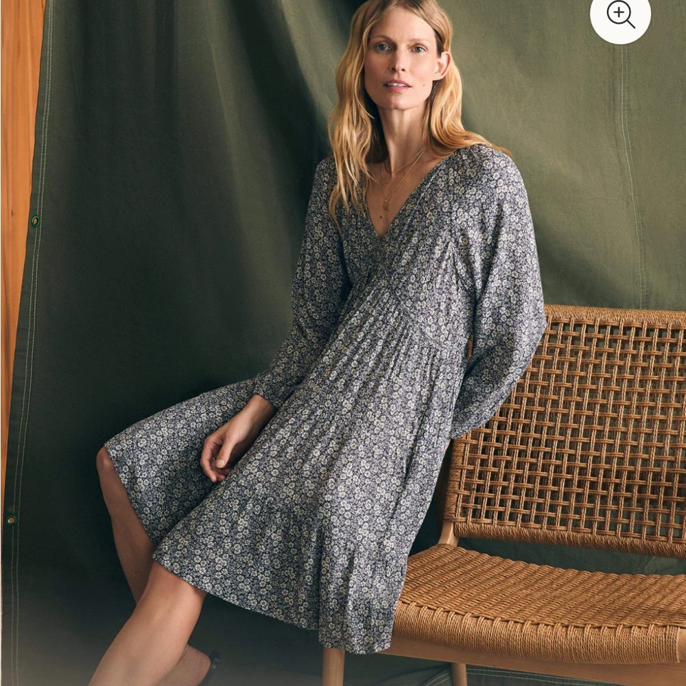 Faherty Sirene Dress - Navy Ditsy Floral / L - Picture 3 of 12